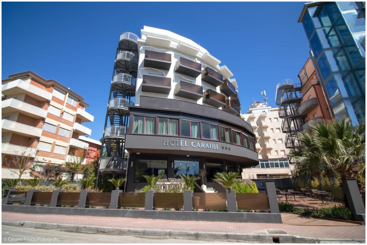 Hotel Caraibi Милано Мартима Екстериор снимка